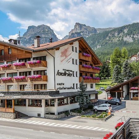 Hotel Ladinia ラ・ヴィッラ エクステリア 写真